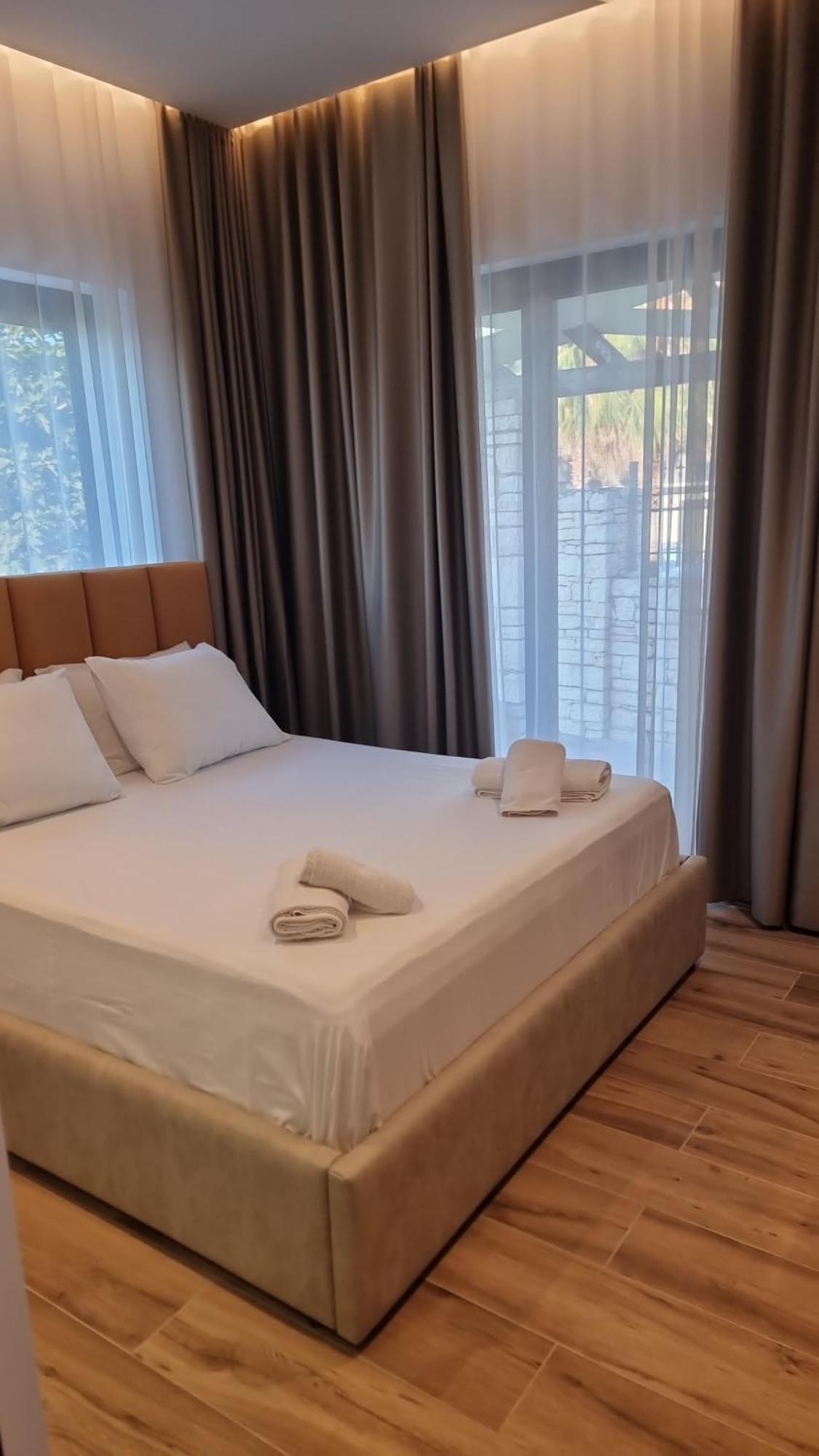 Zacaj Hotel Ksamil Exterior photo
